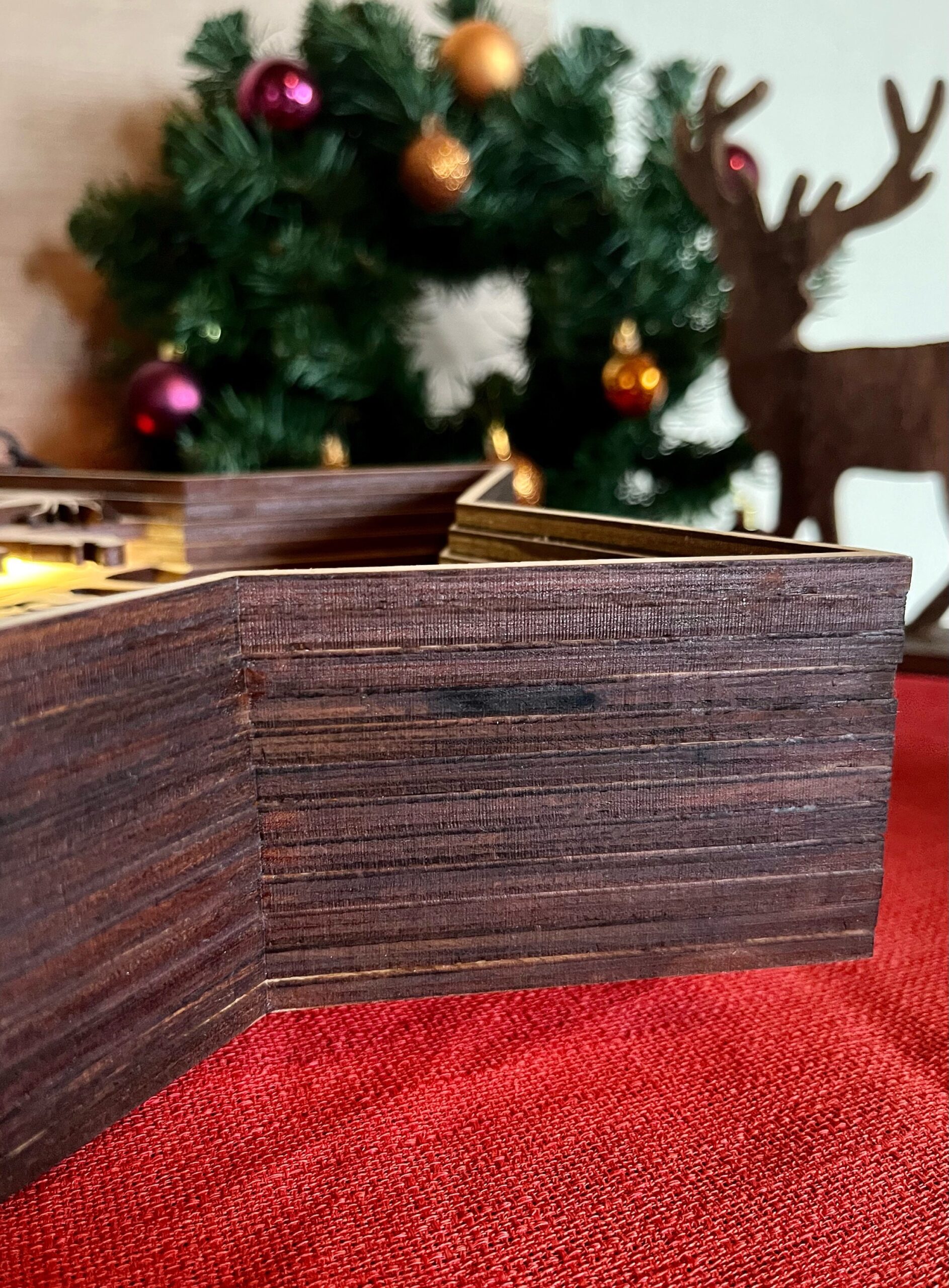 Weihnachtskrippe, Geburt Jesus, Christliche Dekoration, Traditionelle Weihnachtskrippe, handgefertigte Weihnachtskrippe, Krippe aus Holz, Perfektes Geschenk für Oma